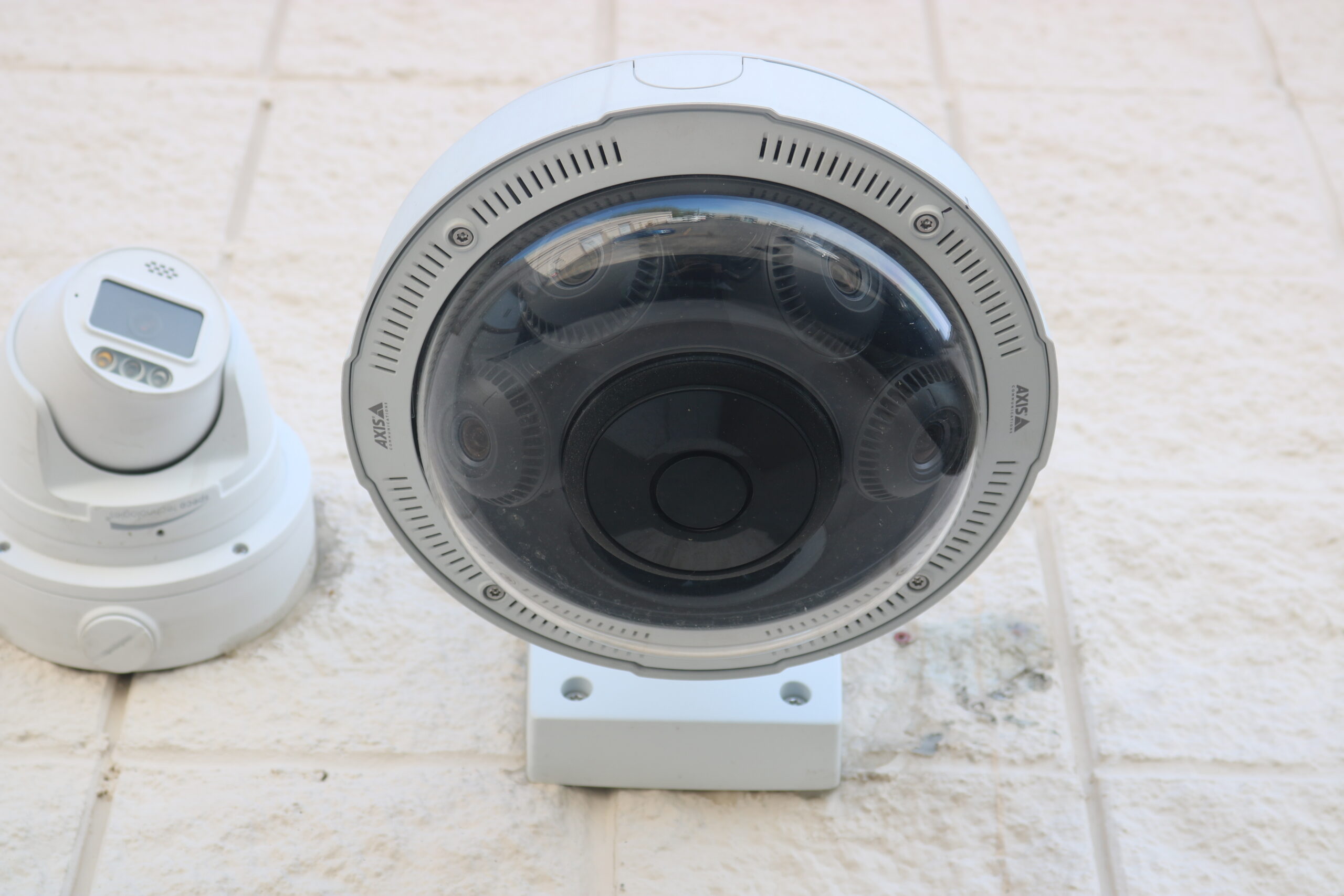 axis-camera