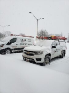 hs-protection-snowy-car