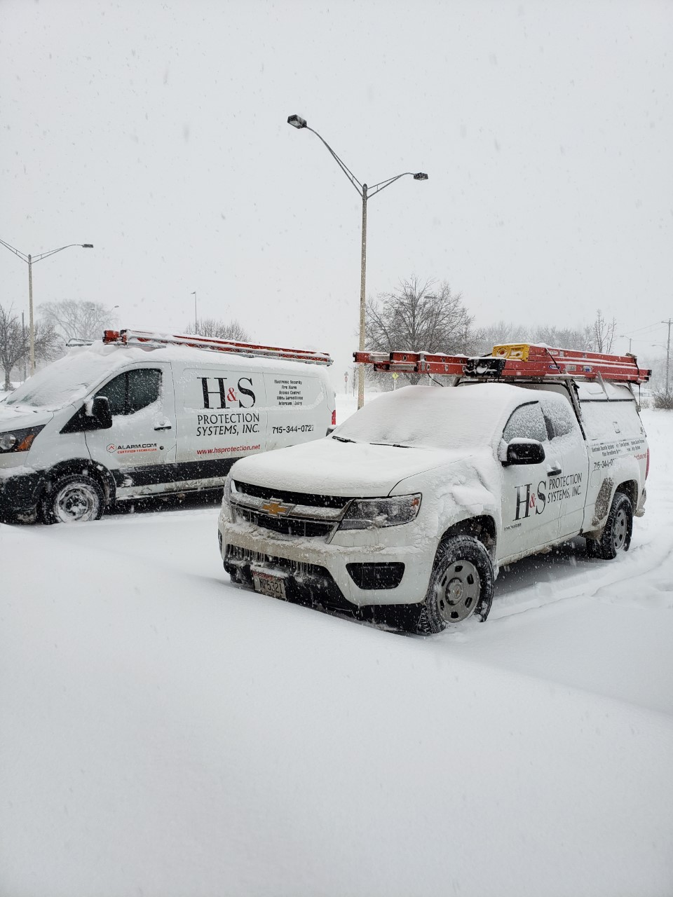 hs-protection-snowy-car